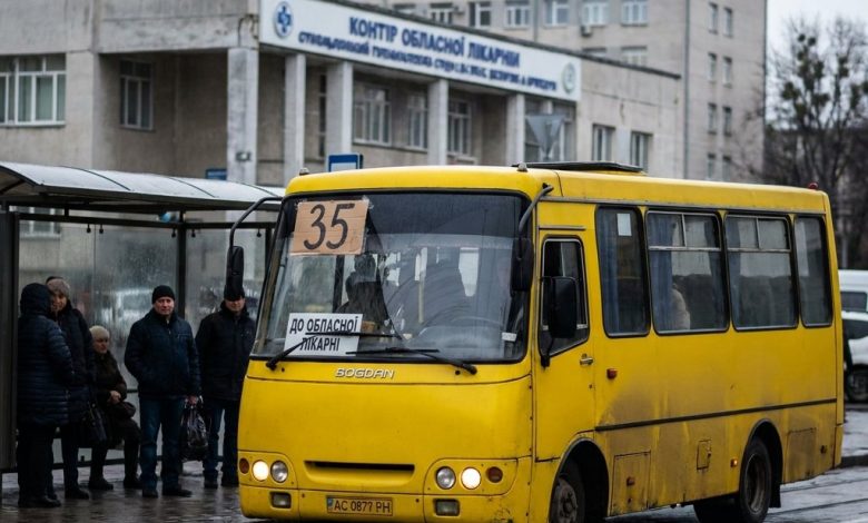Маршрутка №35: как доехать до областной больницы без очередей
